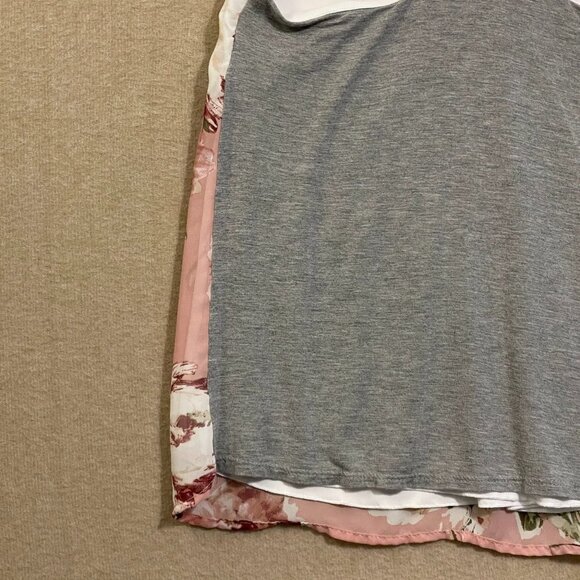 Maurices Blouse Women's Small Pink & Gray Floral Sleeveless - Picture 9 of 12